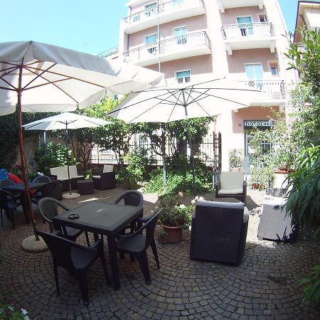 Hotel Graziella Spotorno Buitenkant foto